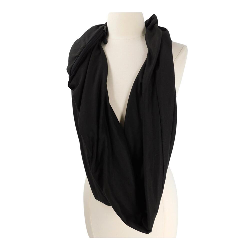Beyond Yoga Infinity‎ Scarf Hidden Zipper Pocket Black One Size Activewear